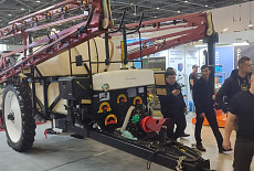 Первый день и первые контракты